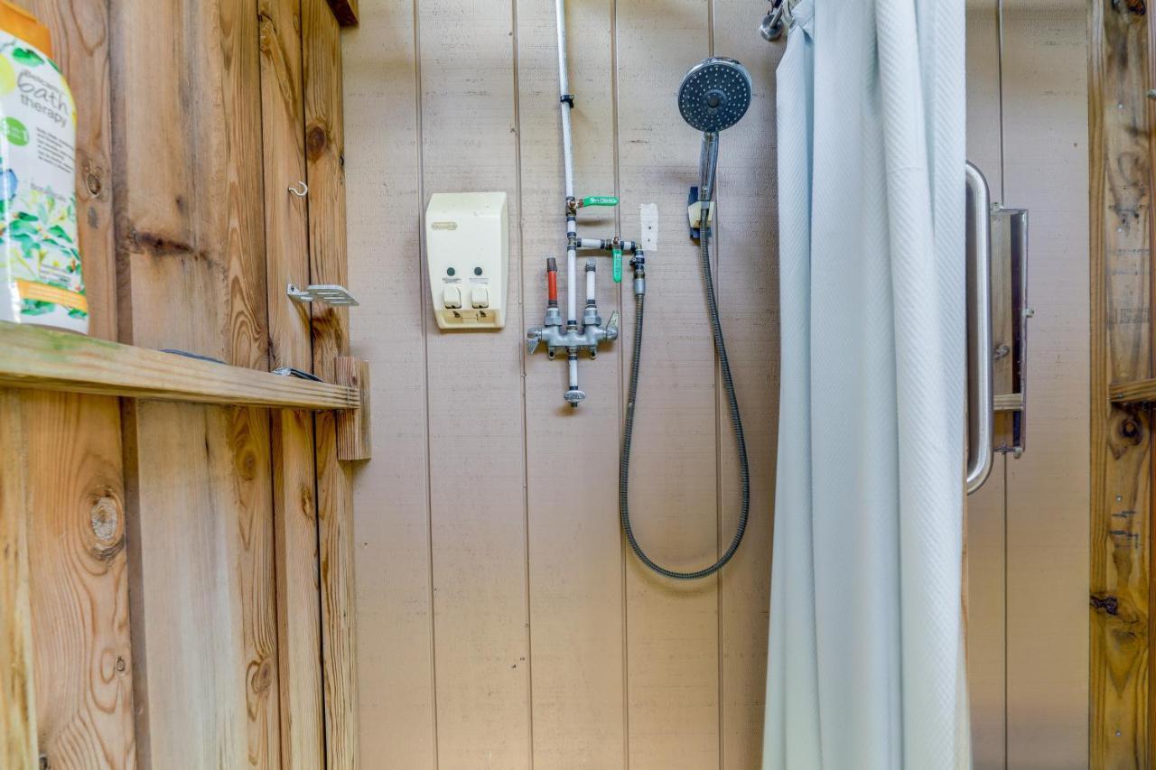 Sneads Ferry Vacation Rental Studio With Water Views المظهر الخارجي الصورة