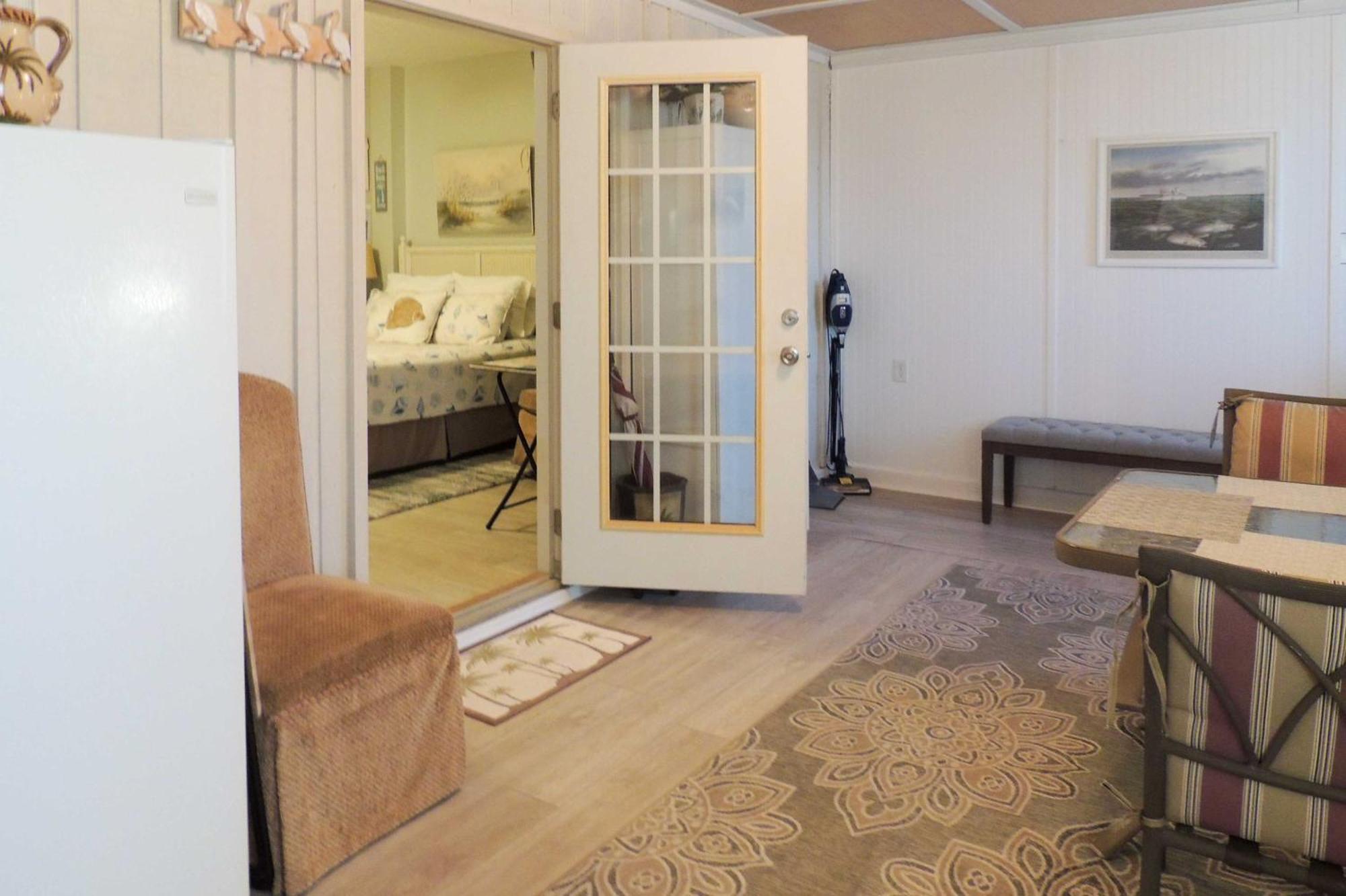 Sneads Ferry Vacation Rental Studio With Water Views المظهر الخارجي الصورة